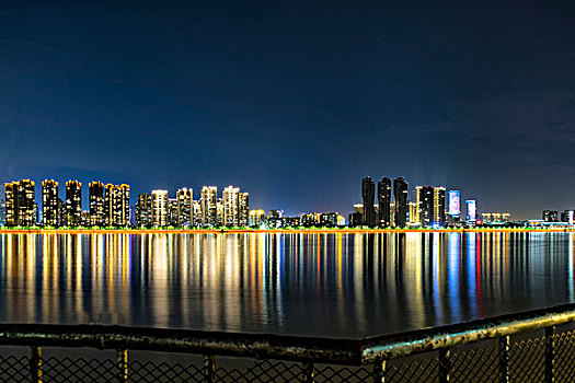 杭州钱塘江风光滨江夜景