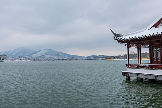 雪后玄武湖