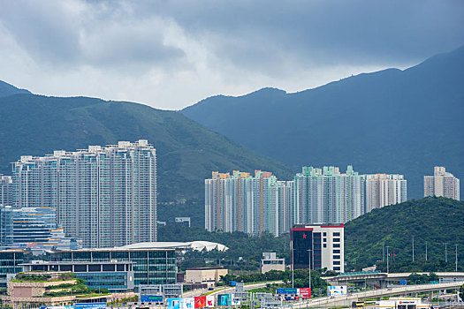 香港新界大屿山东涌海边的建筑