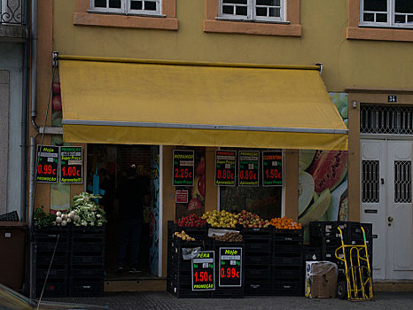 葡萄牙波尔图街景头商店