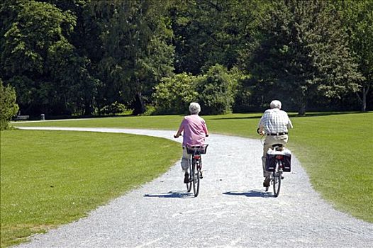 两个,老人,乘,自行车,公园,城堡,鲁尔区,北莱茵威斯特伐利亚,德国