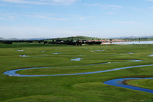 河北张家口,弯弯闪电河,夏景醉游人