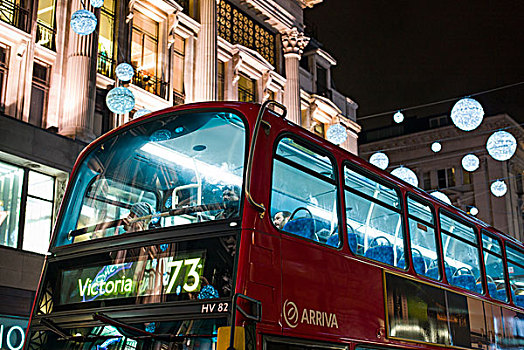 英格兰,伦敦,在家办公,牛津街,圣诞装饰,巴士