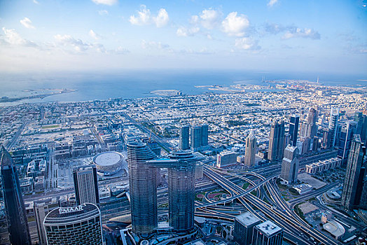 阿联酋迪拜哈利法塔眺望迪拜城