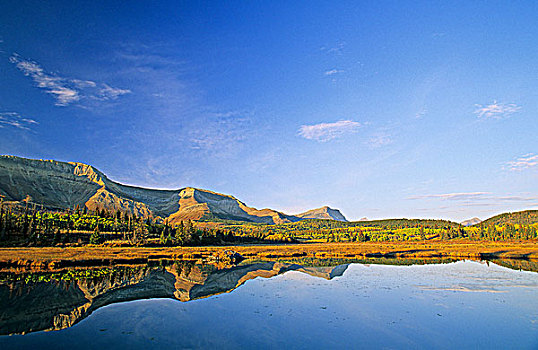 沙发,山,瓦特顿湖国家公园,沃特顿,艾伯塔省,加拿大