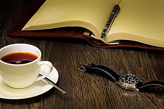 杯子,黑咖啡,书本