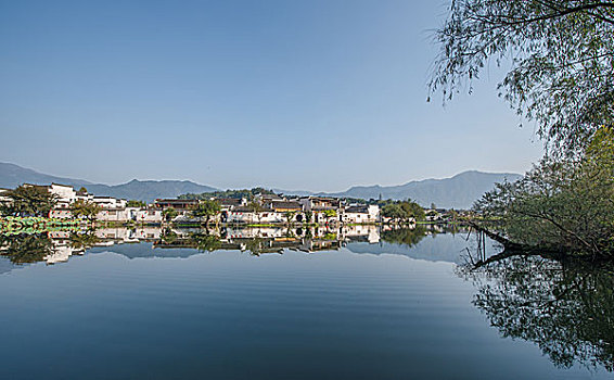 黄山市黟县宏村南湖风光