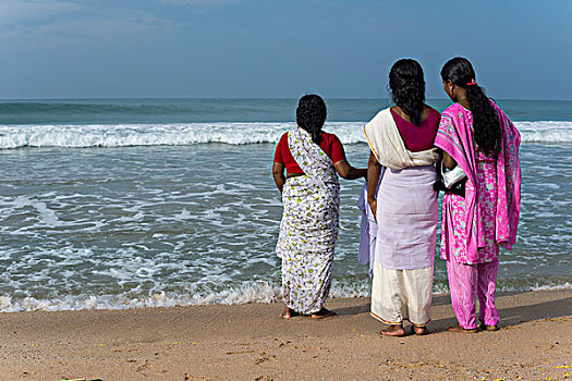 女人,站立,海滩,面对,海洋,喀拉拉,印度,亚洲