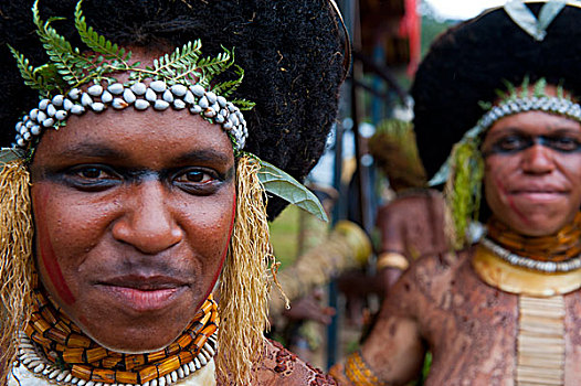 美拉尼西亚人种图片