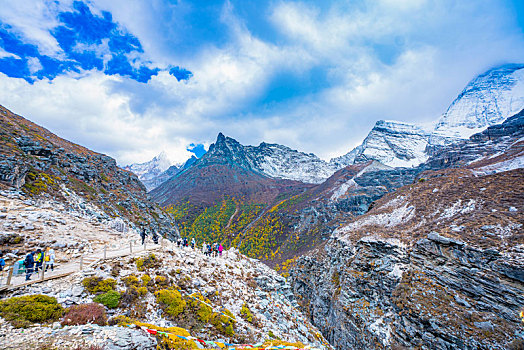 稻城亚丁秋色,秋季风光,高原雪山摄影,四川,甘孜州,秋天风景,自然风光摄影,仙乃日,央迈勇,夏诺多吉,三大神山,2020年