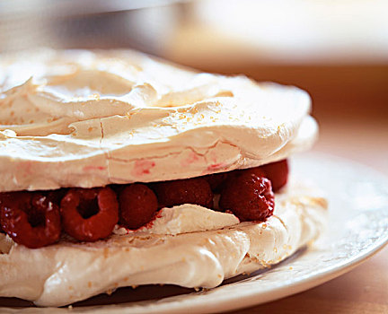 树莓,蛋白甜饼,甜点