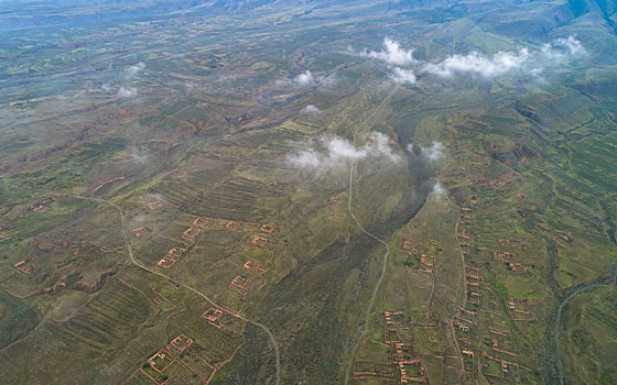 空村