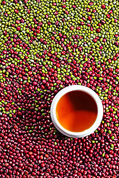 红豆粥和绿豆汤