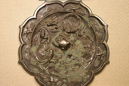 大运河扬州市博物馆内的铜镜