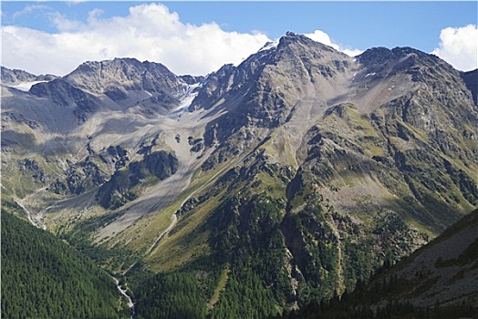 阿尔卑斯山,维诺斯塔