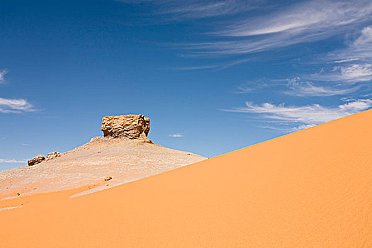 沙丘,石头,阿卡库斯,山峦,利比亚沙漠,利比亚,撒哈拉沙漠,北非,非洲