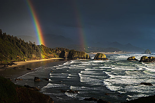 彩虹,风景,乌云,上方,月牙状,海滩,佳能海滩,俄勒冈,美国