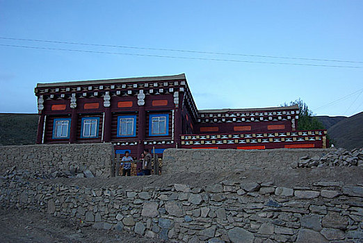 西藏道孚民居