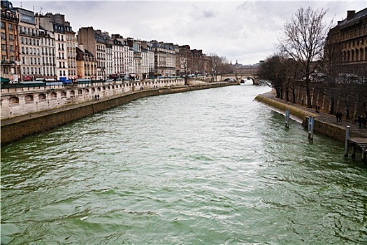 塞纳河,巴黎