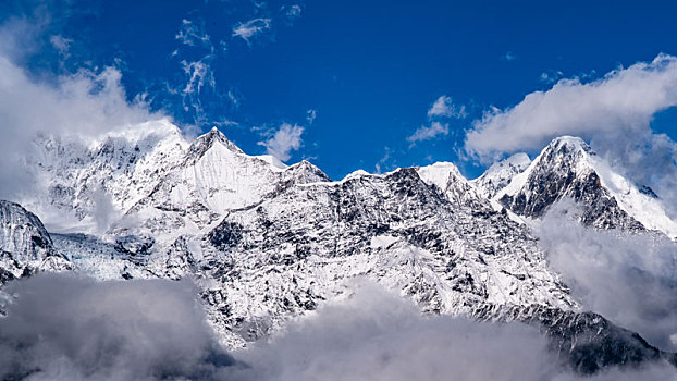 梅里雪山