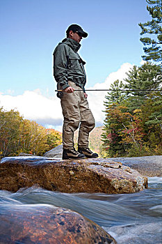男人,钓鱼,洞,站立,石头,河,新罕布什尔,美国