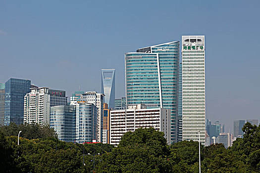 上海浦东世纪广场的繁华景观