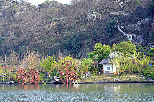 桂林木龙湖
