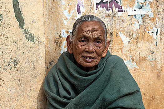 老,尼泊尔人,女人,绿色,斗篷,头像,尼泊尔,亚洲