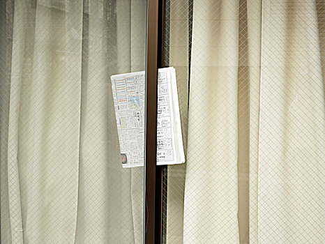 日本,报纸,楔形,窗户,帘,后面