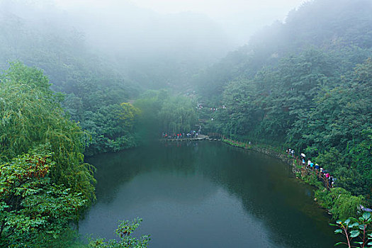 济南九如山瀑布群景区