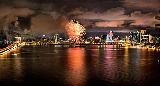 澳门,海面,夜景,灯光,大桥,烟花