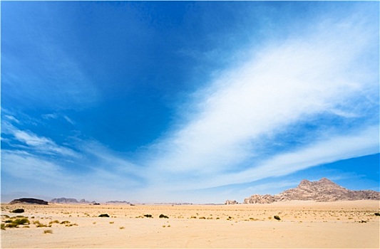 云,瓦地伦,沙漠