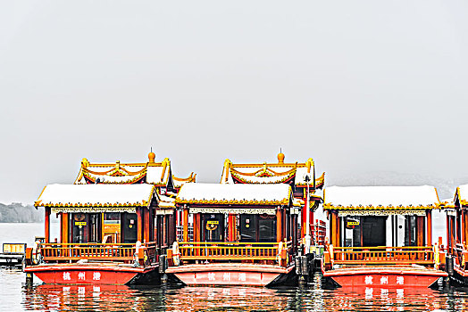 杭州西湖雪景,游船