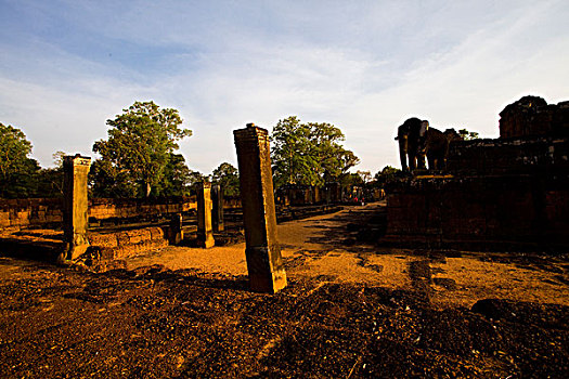 柬埔寨吴哥变身塔