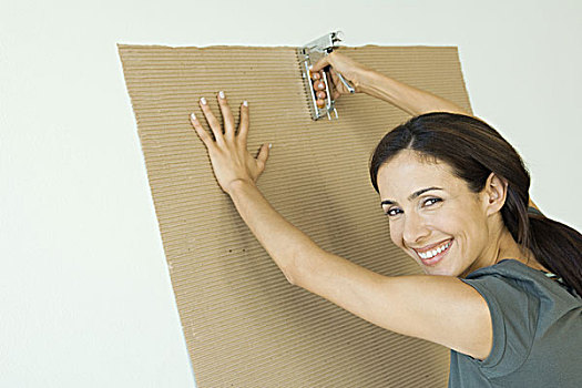 女人,褶皱,纸板,墙壁