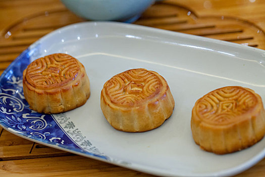 中国传统节日中秋节美食月饼特写