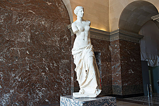 卢浮宫雕塑文物展