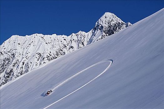 男人,雪上汽车,靠近,瓦尔德斯半岛,楚加,阿拉斯加