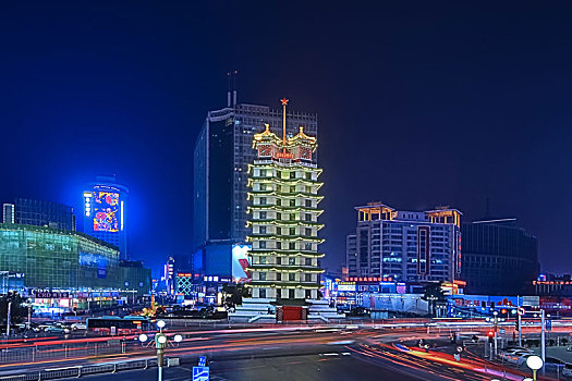 河南省郑州市二七广场古塔建筑夜景