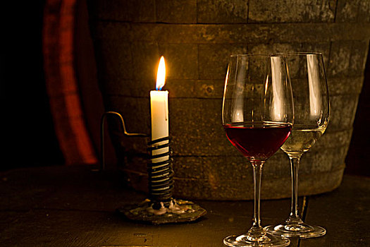 葡萄酒杯,燃烧,蜡烛