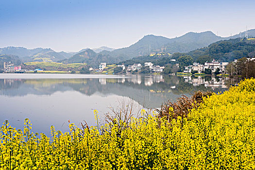 安徽歙县百里山水画廊春天风景