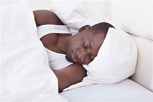 非洲男人,睡觉,床