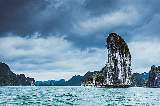 越南下龙湾风光