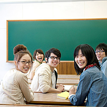 大学生,微笑,教室