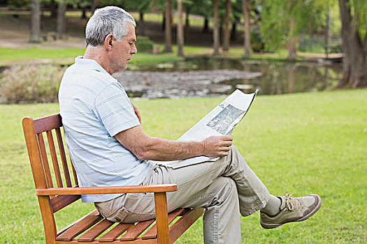 放松,老人,读报,公园