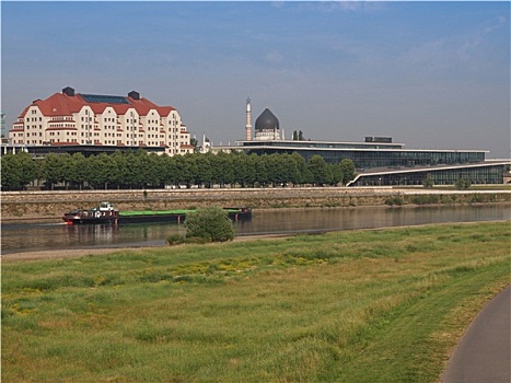 易北河,德累斯顿