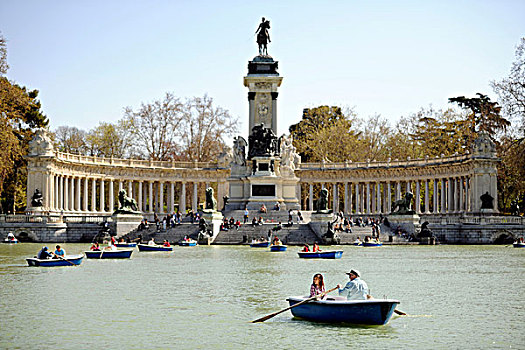 纪念建筑,人造,湖,丽池公园,马德里,西班牙,欧洲
