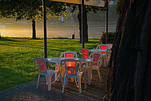餐桌,椅子,多瑙河,布拉迪斯拉瓦,斯洛伐克