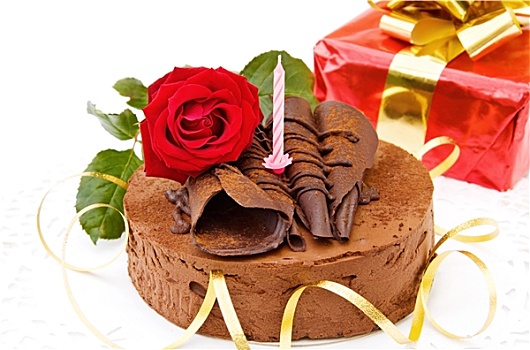 生日蛋糕,红玫瑰,礼物