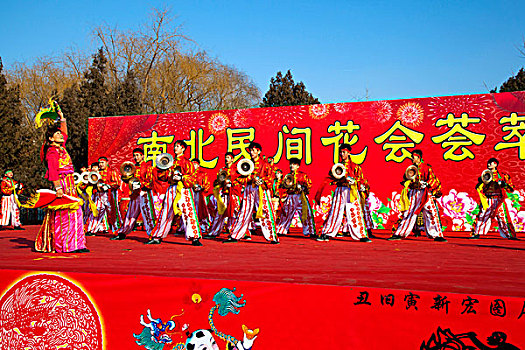 北京春节地坛锣鼓表演